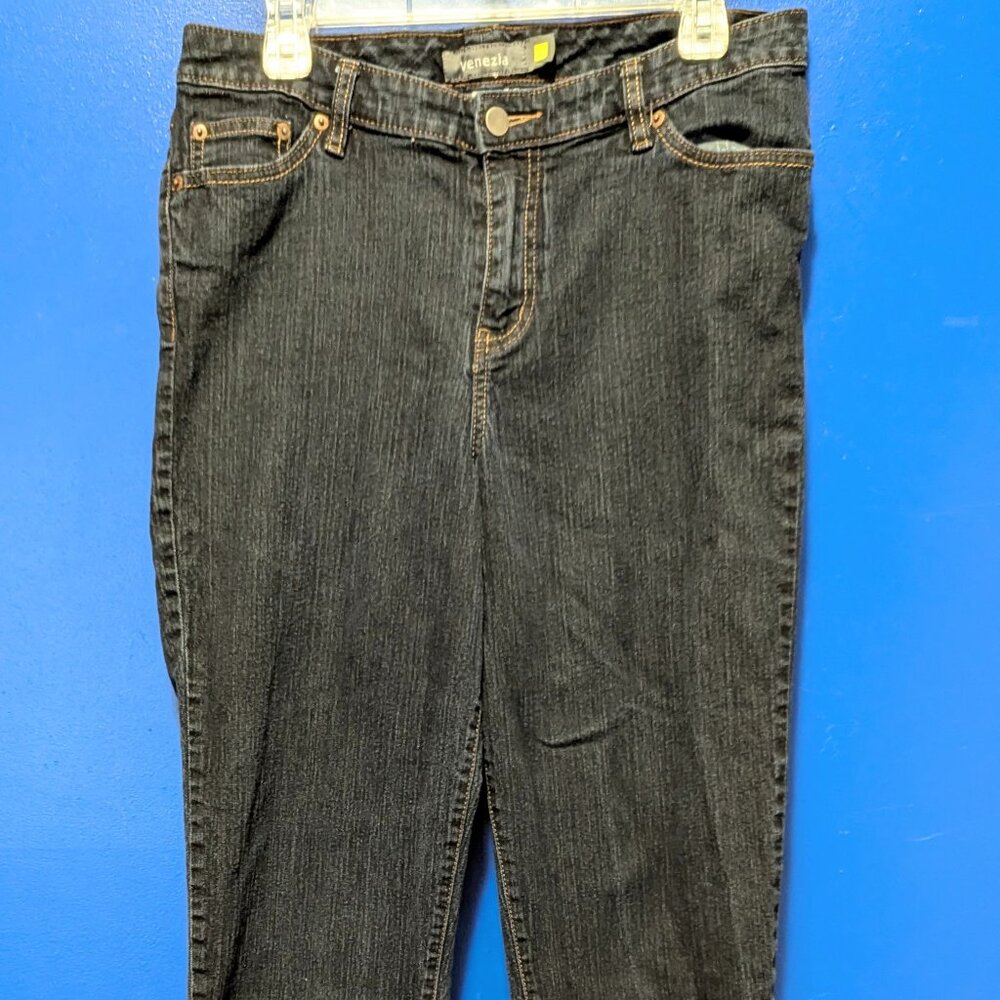 Woman's Classic Runway Venezia Jeans size 2 stretch fit (35" waist) Dark Blue